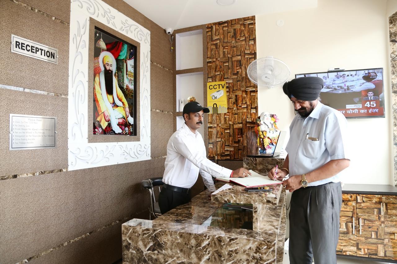 Hotel Chohan Residency Amritsar Exterior photo